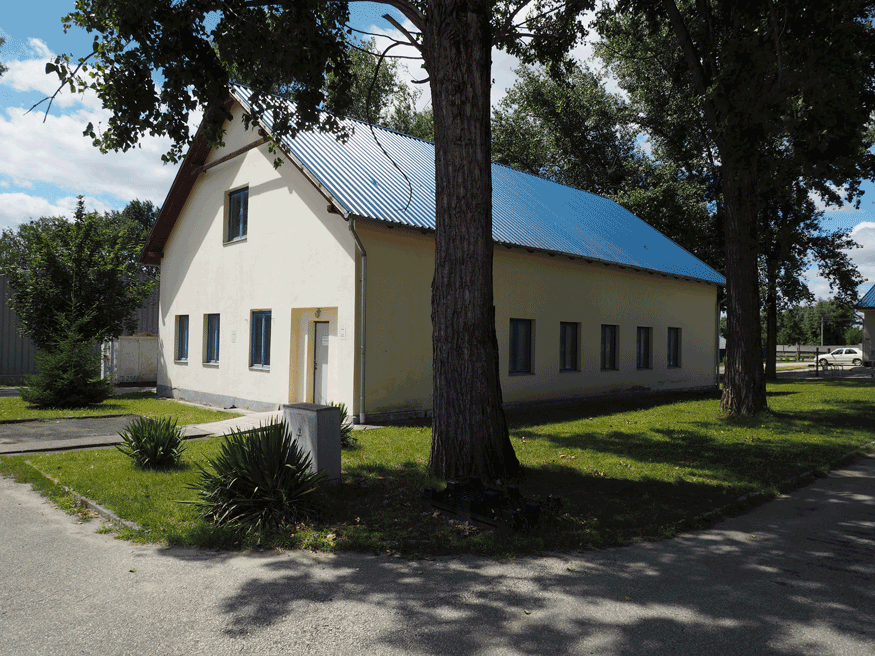 Esztergom, Dobogókői út 31./F Ipari park  HRSZ: 18200/45